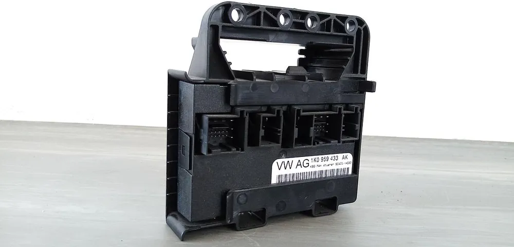 Heißes Angebot Relais, Steuergeräte gebraucht SEAT LEON 1P (AB 05/05) Baujahr 2006