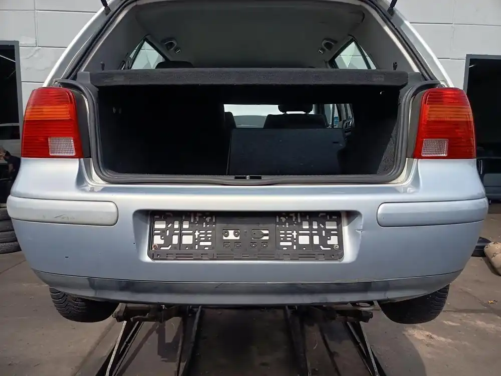 Zertifiziert Stossfänger gebraucht VW Golf IV 1J Baujahr 1998