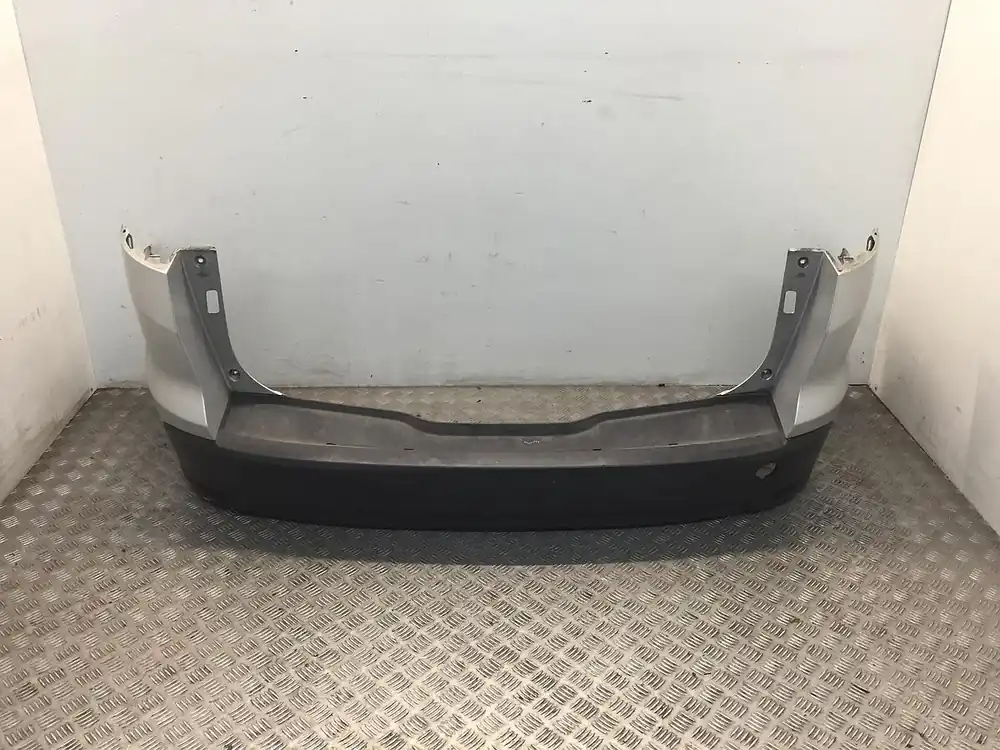 Aktuell Stossfänger gebraucht FORD FOCUS (CB8) Baujahr 2012